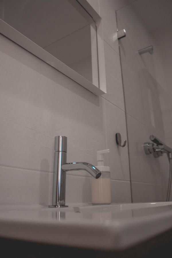 Almas Rooms Lagos Pokój zdjęcie